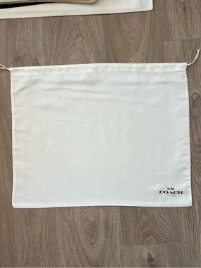 Coach dust bag (C228)